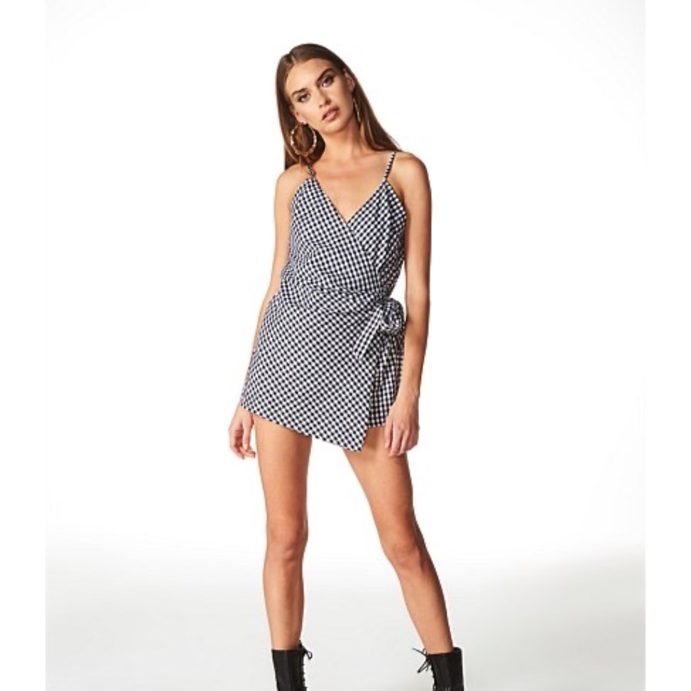LIONESS Rougue gingham revolve romper - Picture 2 of 11
